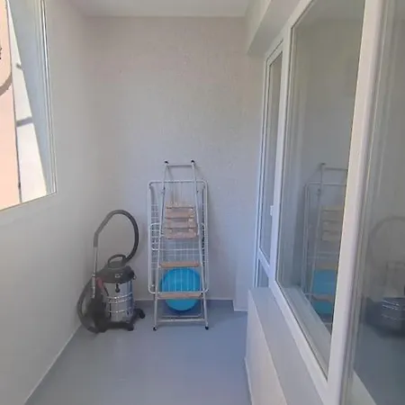 Apartman Red - In - And Forest *